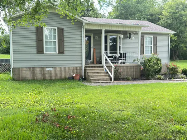 70 Flintville Rd, Flintville, TN 37335