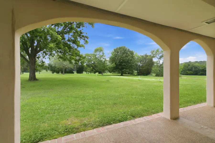 380 Mcintosh Rd, Paris, TN 38242 - #3