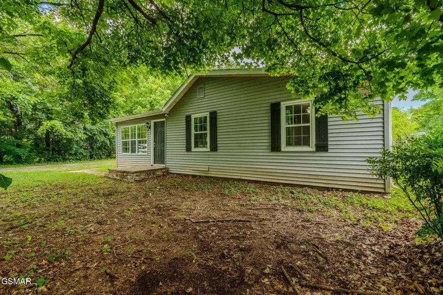 5202 Murphy Rd, Knoxville, TN 37918 - #2