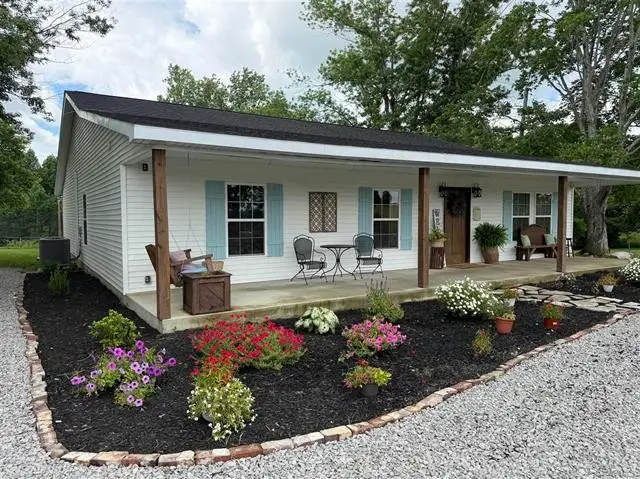 5331 Deer Lick Rd, Lewisburg, KY 42256 - #2