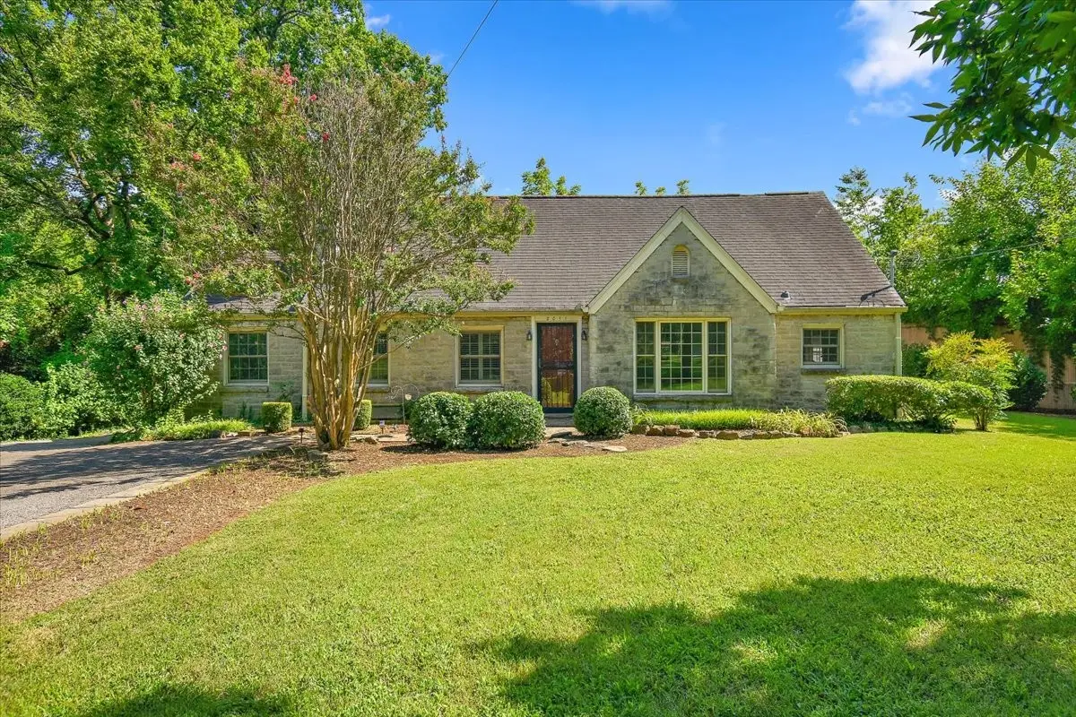 2011 Cedar Ln, Nashville, TN 37212 - #1