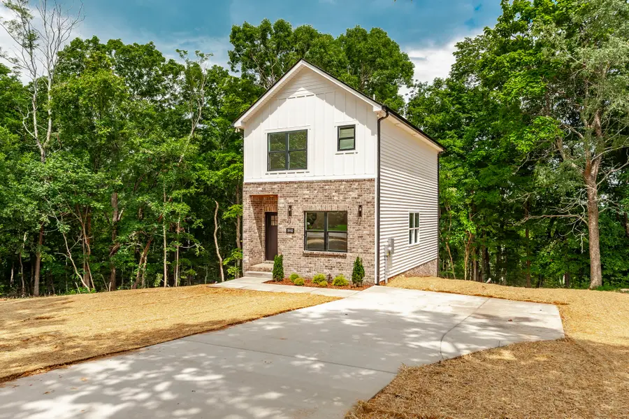 5982 Greer Rd, Goodlettsville, TN 37072 - #2