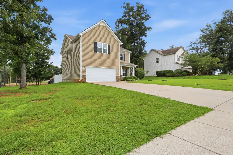 806 Silverhill Dr, Murfreesboro, TN 37129 - #3