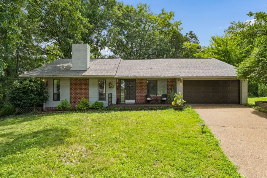 2601 Mesa Dr, Nashville, TN 37217 - #2