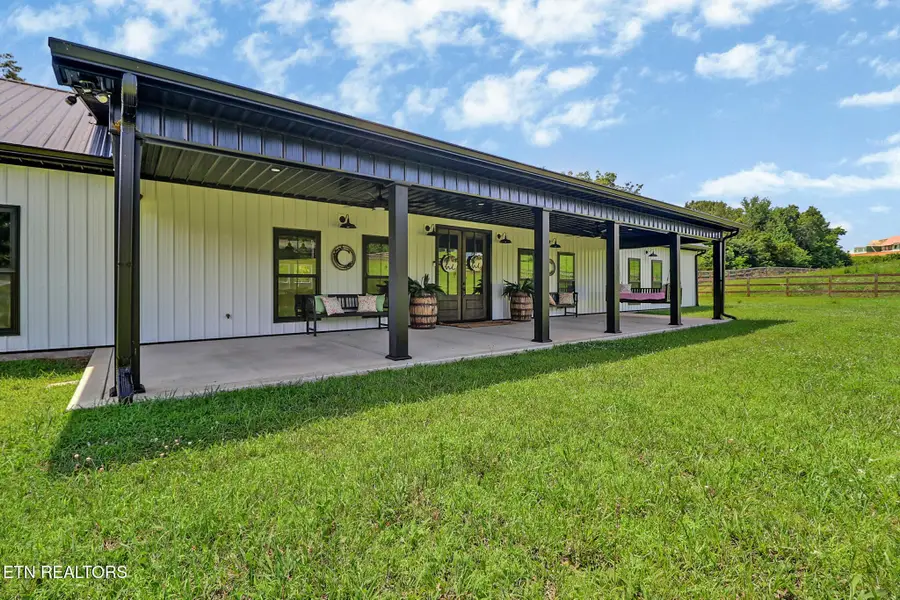2175 N Lick Creek Rd, Byrdstown, TN 38549 - #3