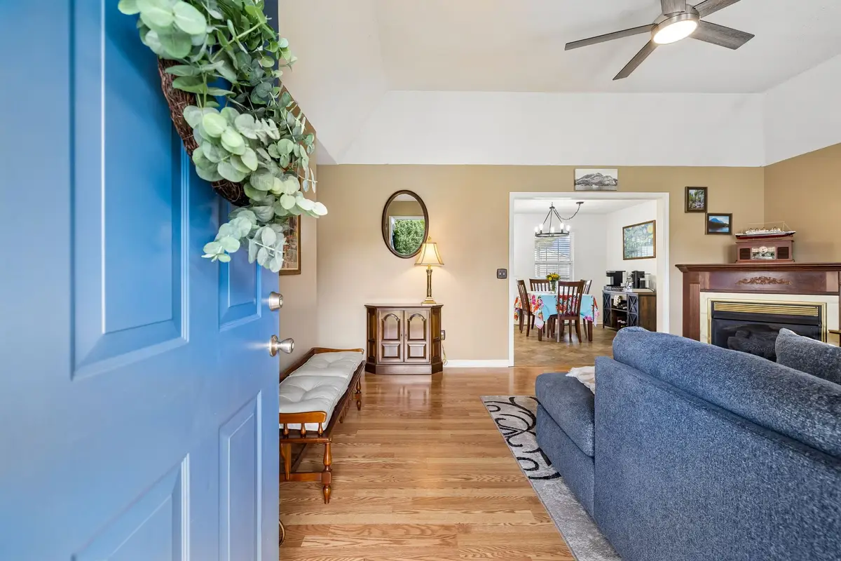 2029 Patricia Dr, Greenbrier, TN 37073 - #1