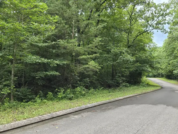 135 Lower Brow Road, Dunlap, TN 37327