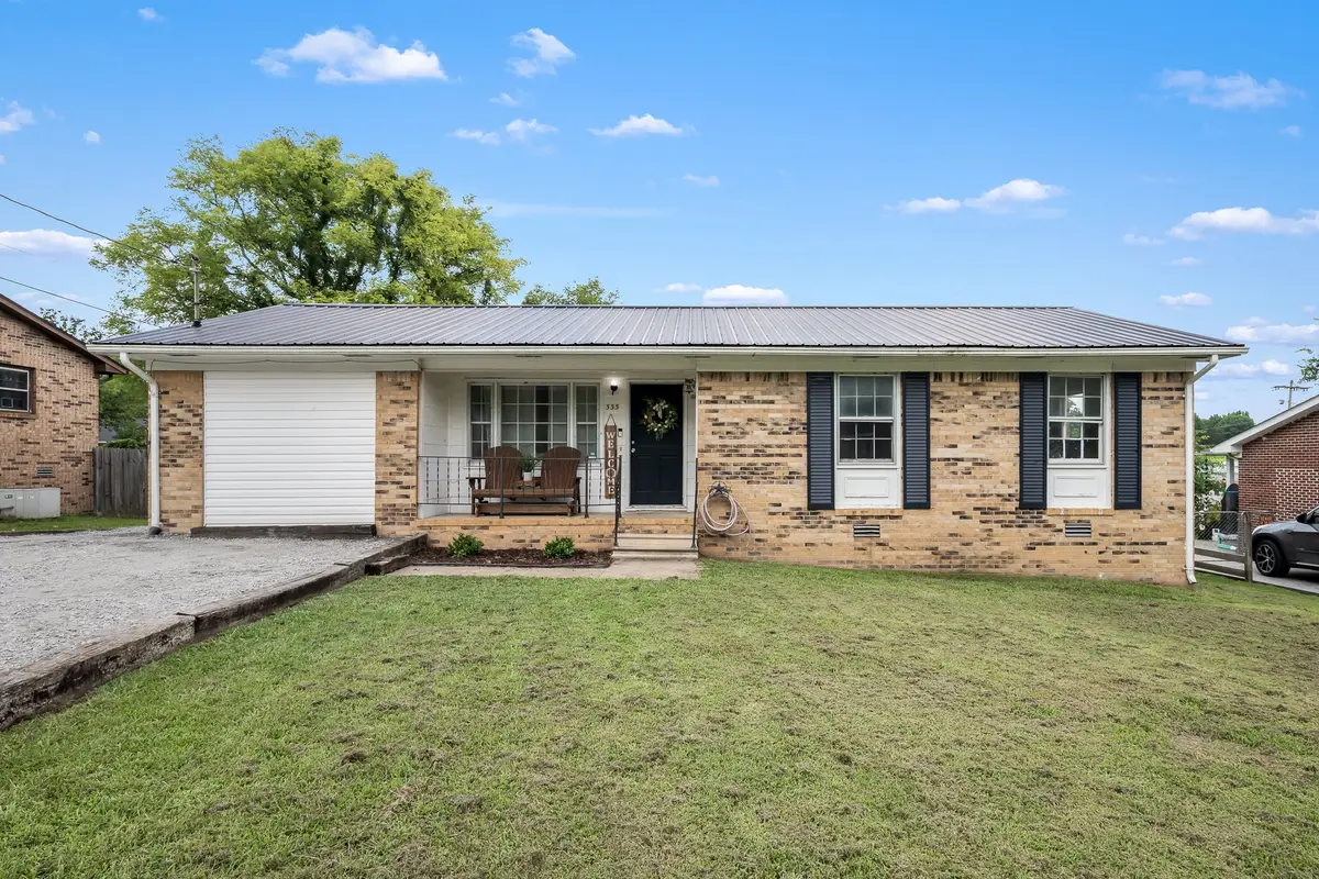 335 Maplewood Dr, Shelbyville, TN 37160 - #1
