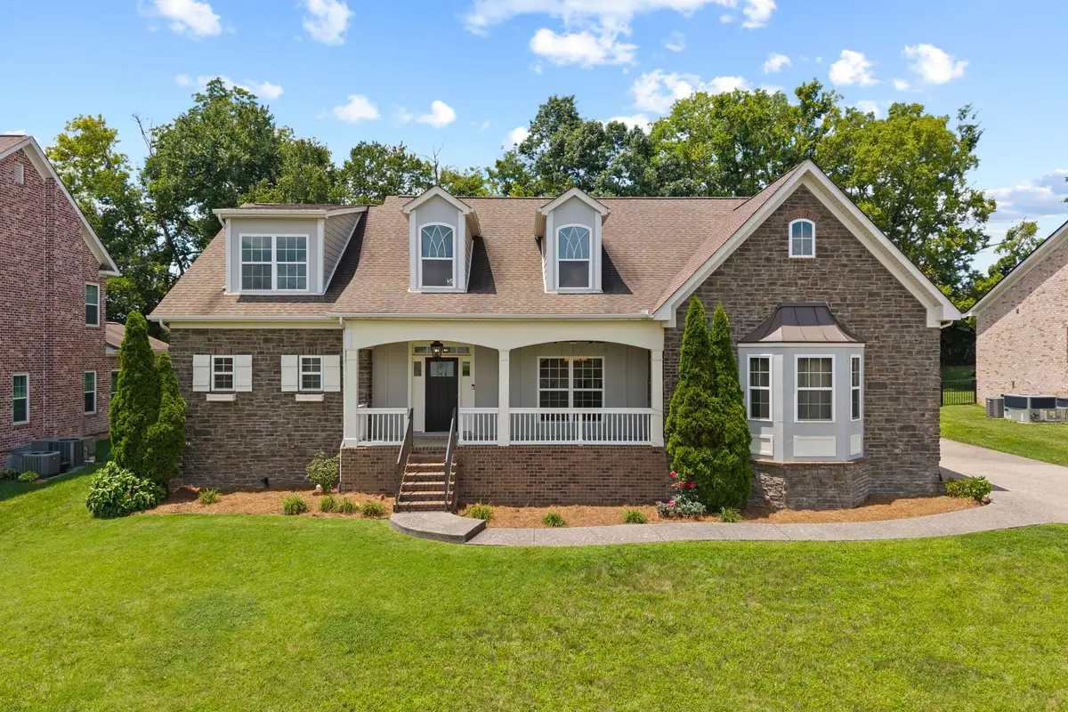 1387 Round Hill Ln, Spring Hill, TN 37174 - #1