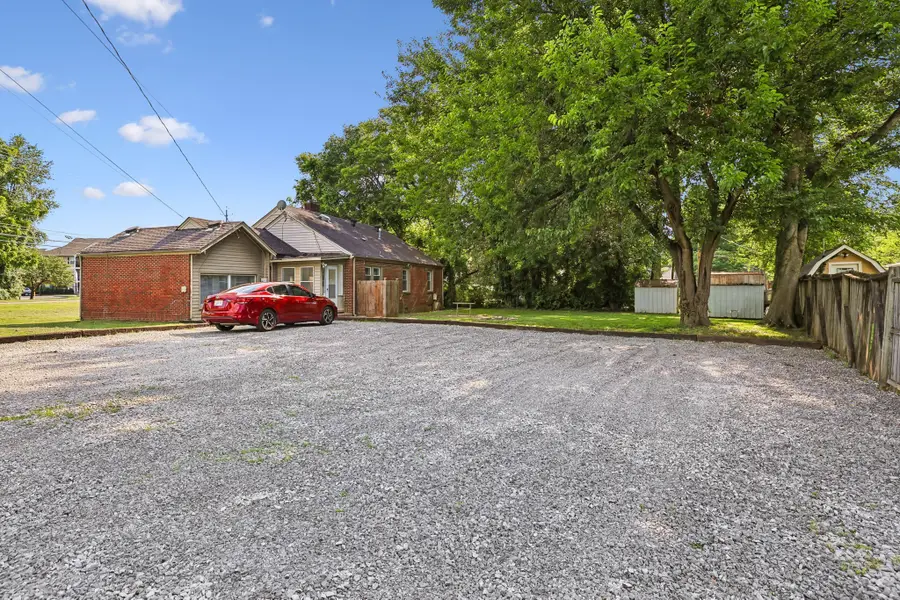 929 Greenland Dr, Murfreesboro, TN 37130 - #3
