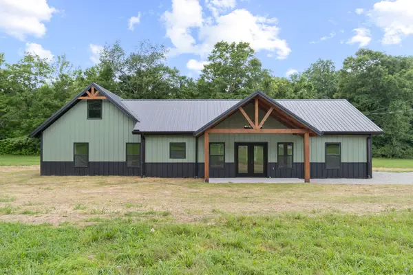 2639 Lick Creek Road, Linden, TN 37096