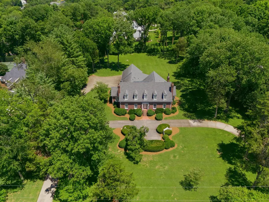 1030 Chancery Ln S, Nashville, TN 37215 - #2