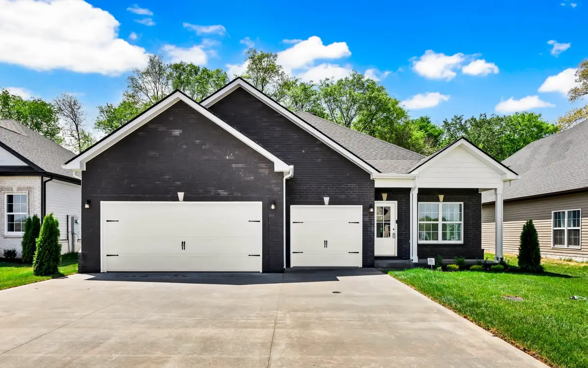 958 Vendue Ave, Clarksville, TN 37042 - #1