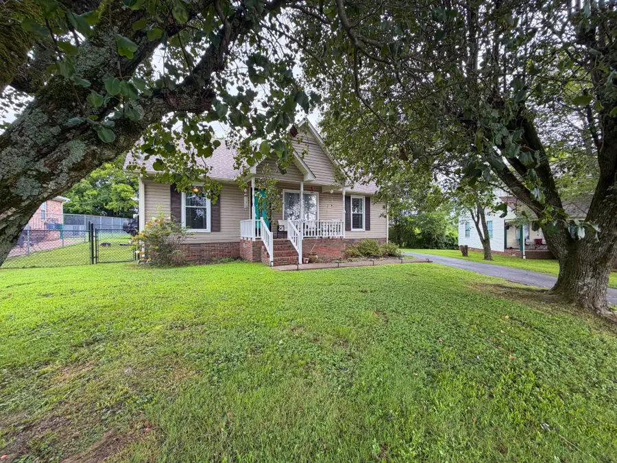1324 Sunnybrooke Ct, Pulaski, TN 38478 - #2