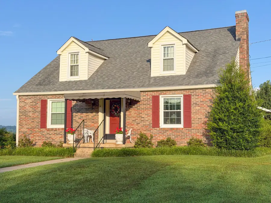 326 Ballentine St, Pulaski, TN 38478 - #2