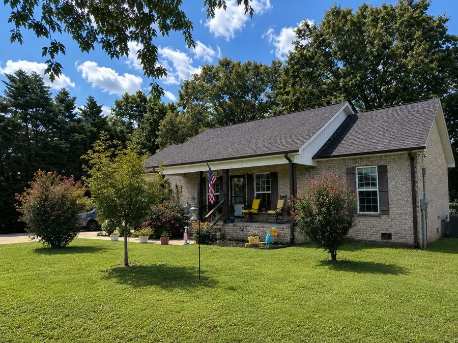 656 Kendra Dr, Smithville, TN 37166 - #2