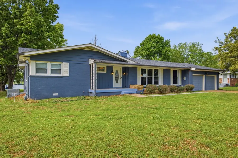 110 Walnut Drive, Hendersonville, TN 37075 - #2