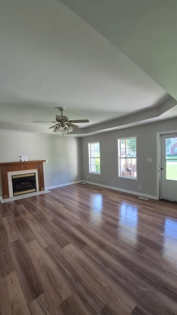 1781 Butternut Dr, Clarksville, TN 37042