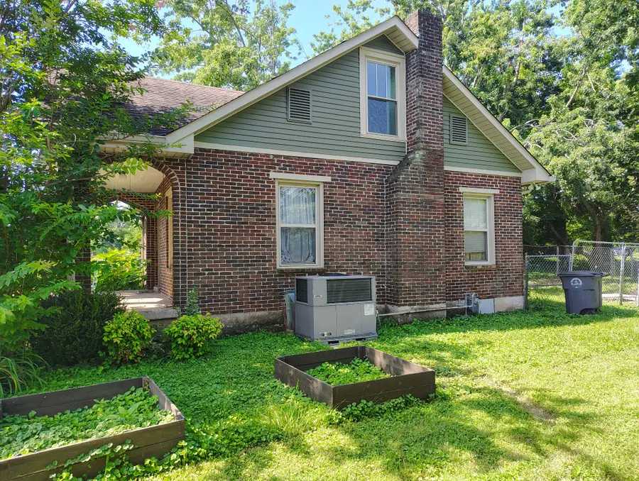 700 Red Boiling Springs Rd, Lafayette, TN 37083 - #3