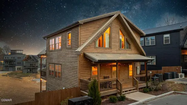 2832 Sequoia Road, Pigeon Forge, TN 37863
