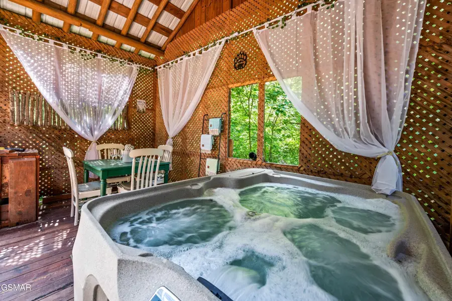 2338 Jims Way, Sevierville, TN 37876 - #2