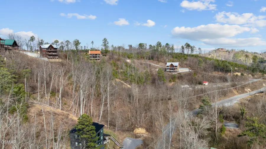 4 Walker Trail, Sevierville, TN 37876 - #2