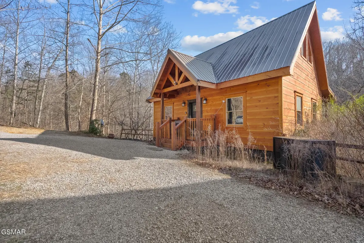 1016 Ravens Ford Way, Sevierville, TN 37876 - #1