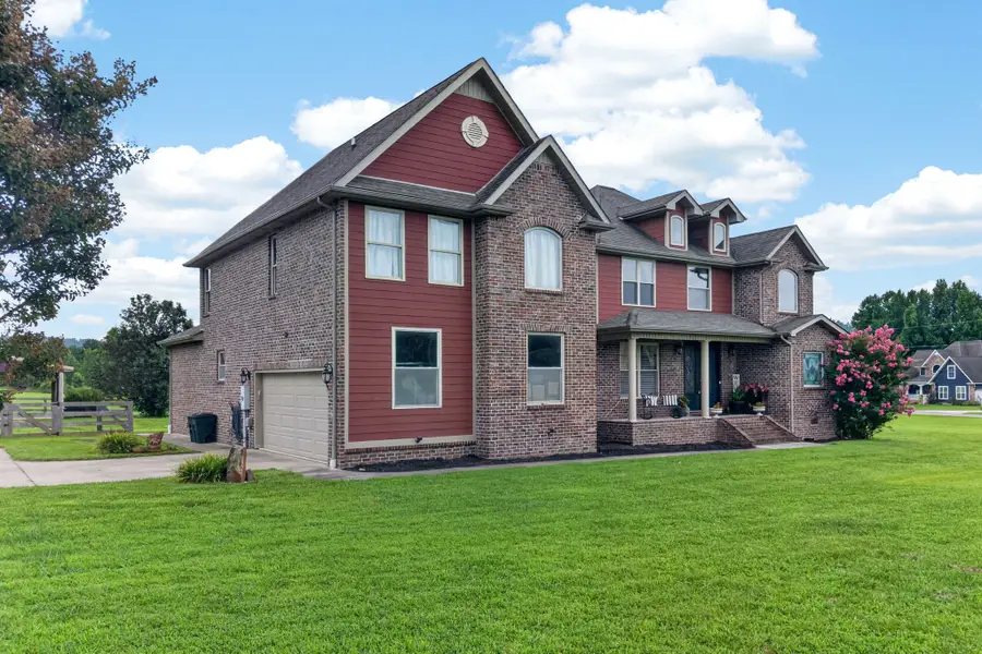 915 Brotherton Dr, Cookeville, TN 38506 - #2