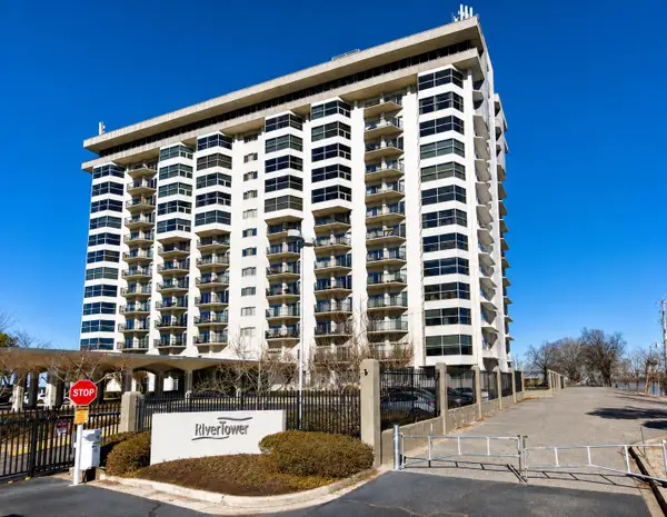 655 S Riverside Dr #204, Memphis, TN 38103