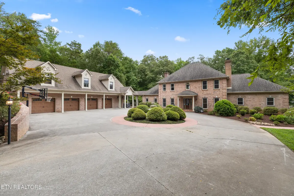 12306 Yarnell Rd, Knoxville, TN 37932 - #1