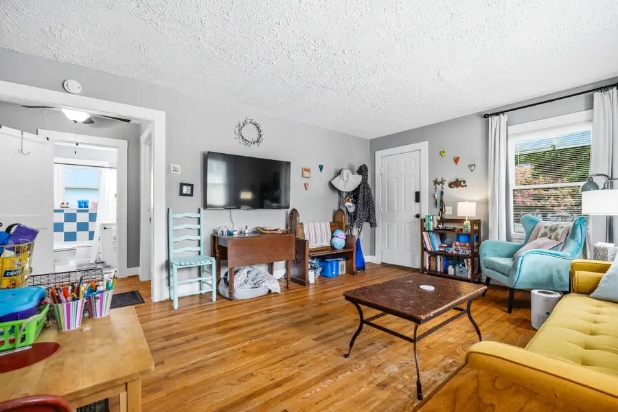 229 Wagoner St, Sparta, TN 38583 - #3