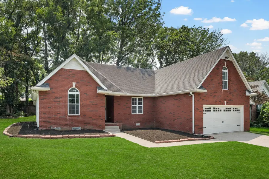 616 Woodland Hills Dr, La Vergne, TN 37086 - #3