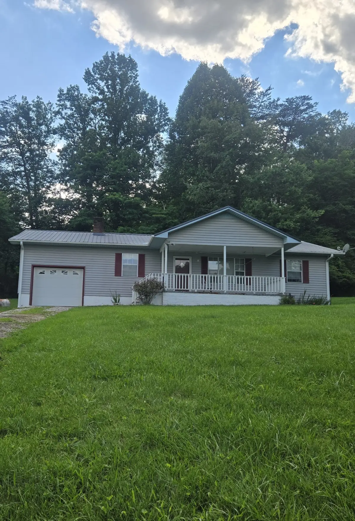 193 W Lee Dr, Palmer, TN 37365 - #1