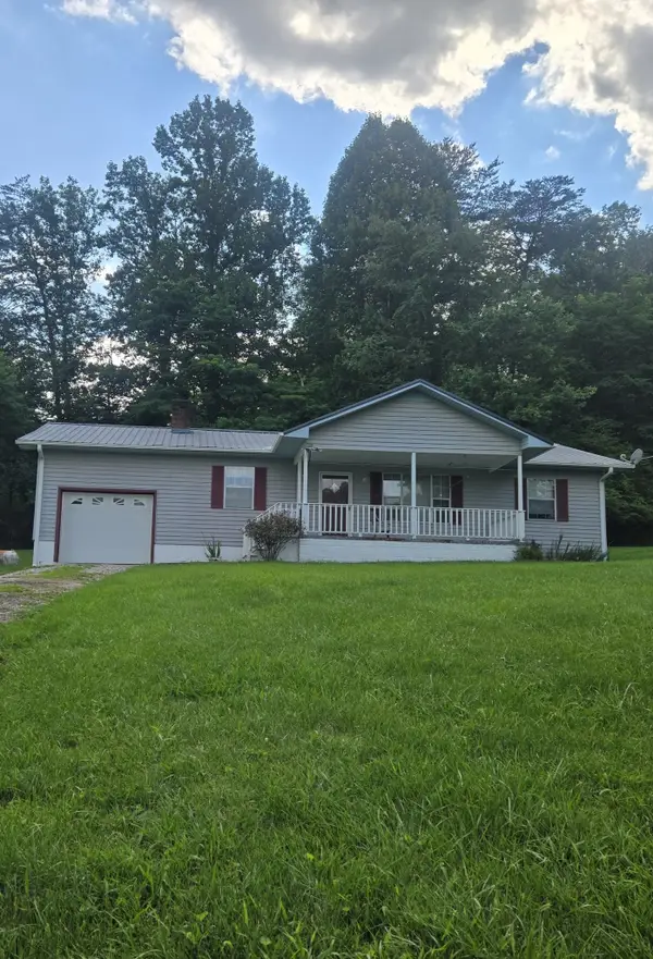193 W Lee Dr, Palmer, TN 37365