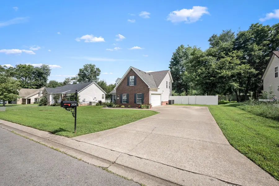 3434 Leslie Ln, Murfreesboro, TN 37128 - #2