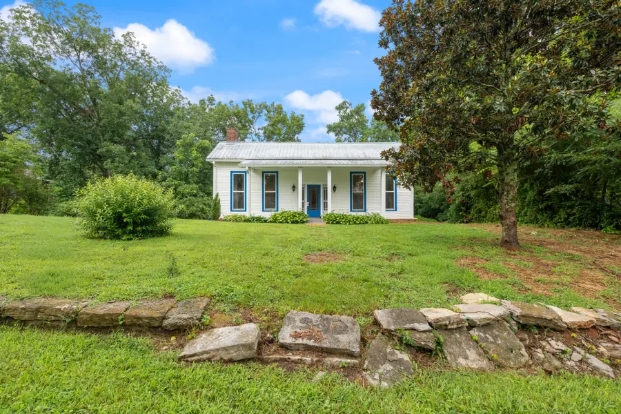 117 W End Ave, Centerville, TN 37033 - #3