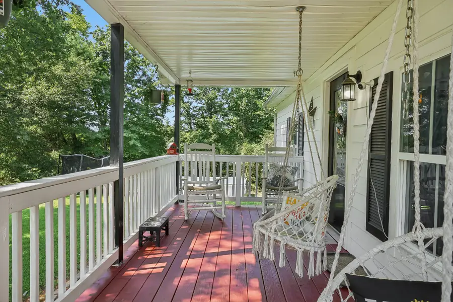 1008 Hopewood Ln, Chapmansboro, TN 37035 - #3