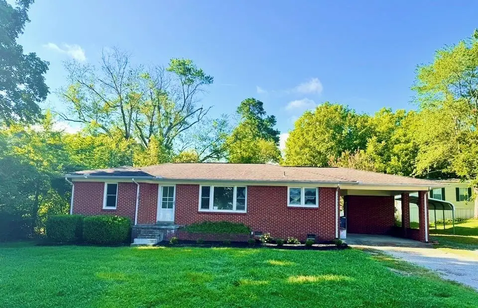 127 Davidson St, Camden, TN 38320 - #1