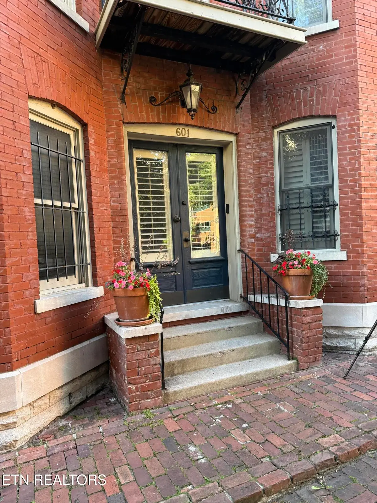 601 Union Ave, Knoxville, TN 37902 - #1
