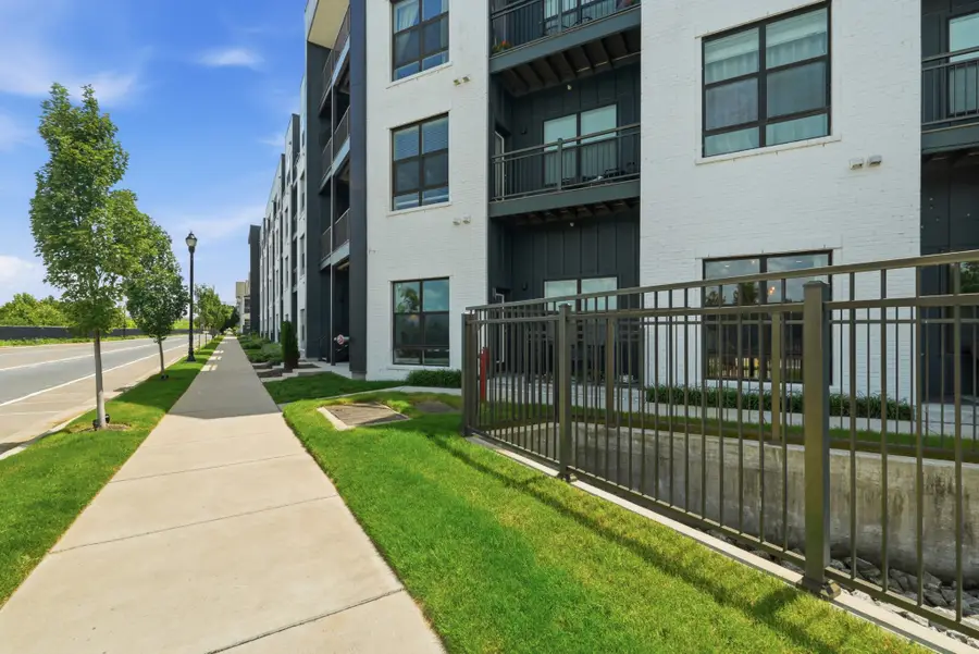 1677 54th Ave N #118, Nashville, TN 37209 - #3