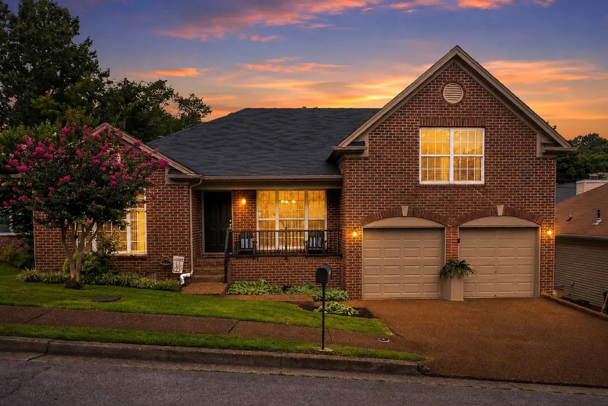 3020 Harbor Lights Dr, Nashville, TN 37217 - #1