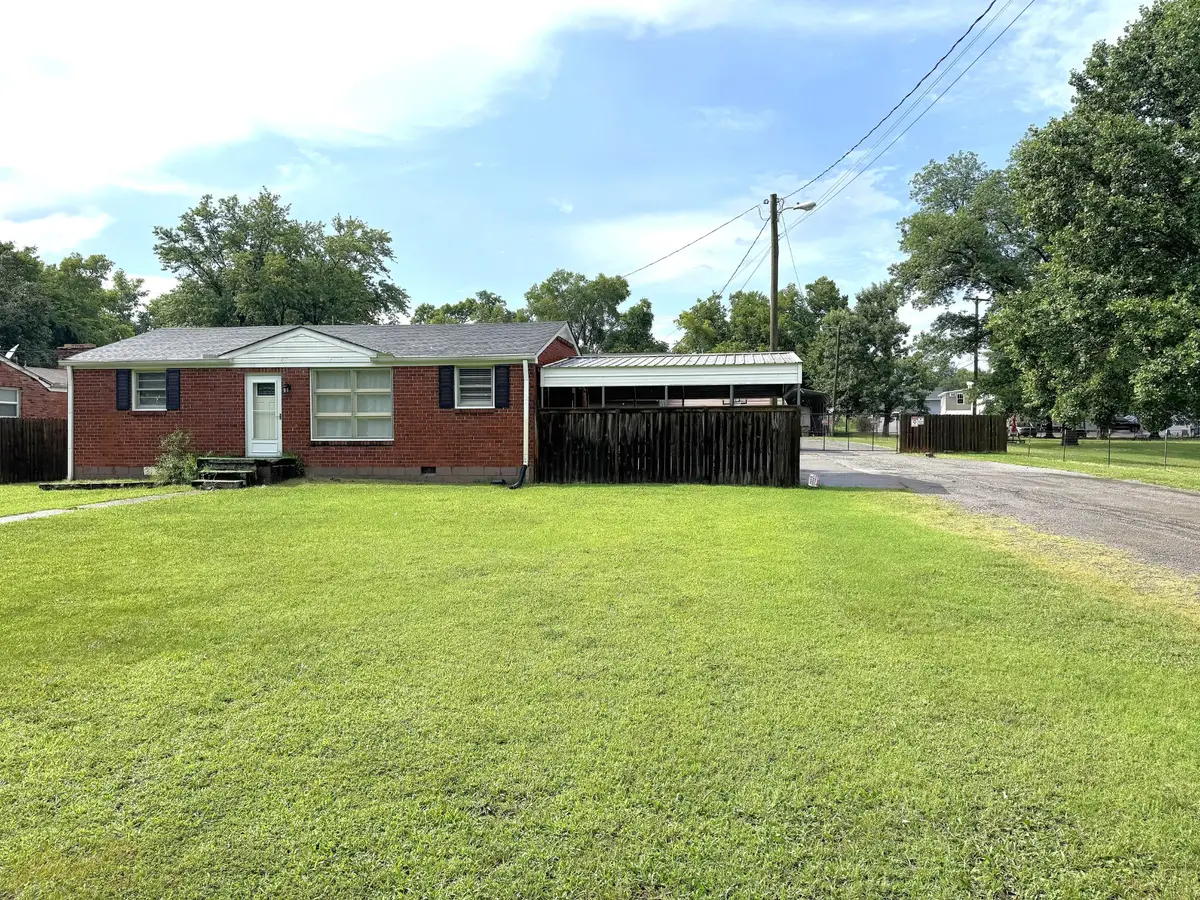 549 E Maple St, Madison, TN 37115 - #1