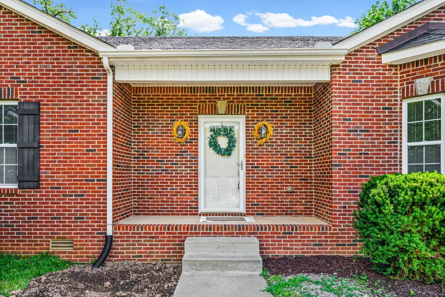 1145 Bagwell Rd, Clarksville, TN 37043 - #2