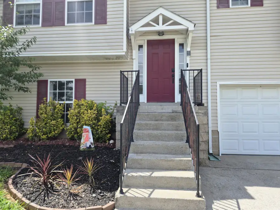 1401 Mutual Dr, Clarksville, TN 37042 - #2