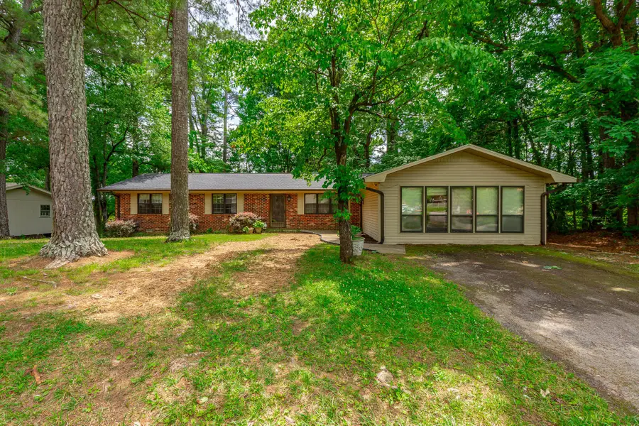 445 Mohawk Drive, Cleveland, TN 37312 - #2