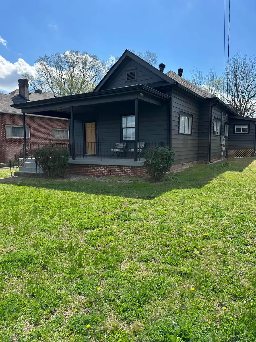2000 E 5th Street, Chattanooga, TN 37404 - #2