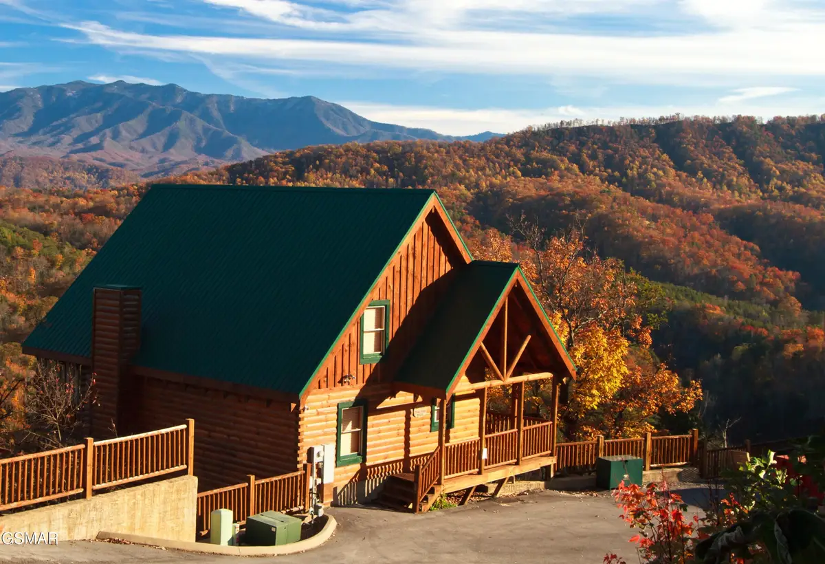 4610 High Vista Way, Pigeon Forge, TN 37863 - #1