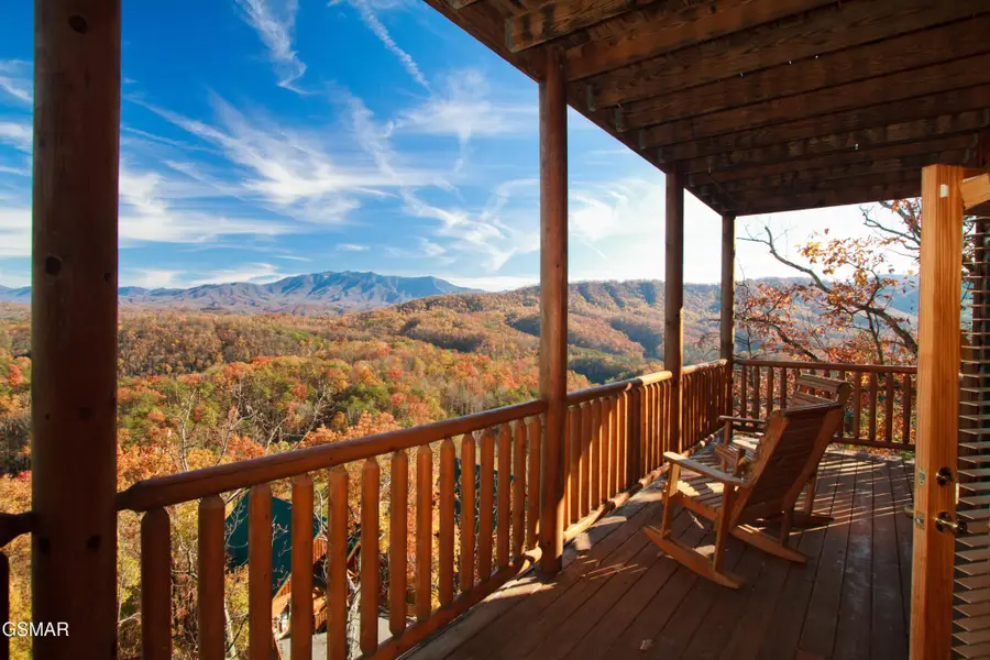 4610 High Vista Way, Pigeon Forge, TN 37863 - #2