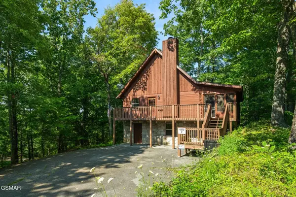 4372 Boogertown Road #Unit 2, Sevierville, TN 37876