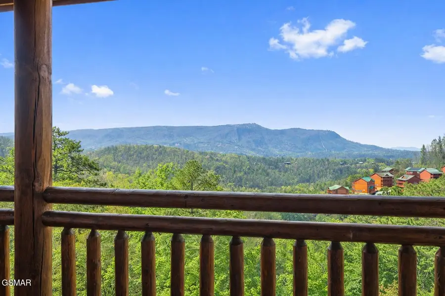 3710 Tilda Hilltop Way, Sevierville, TN 37862 - #2